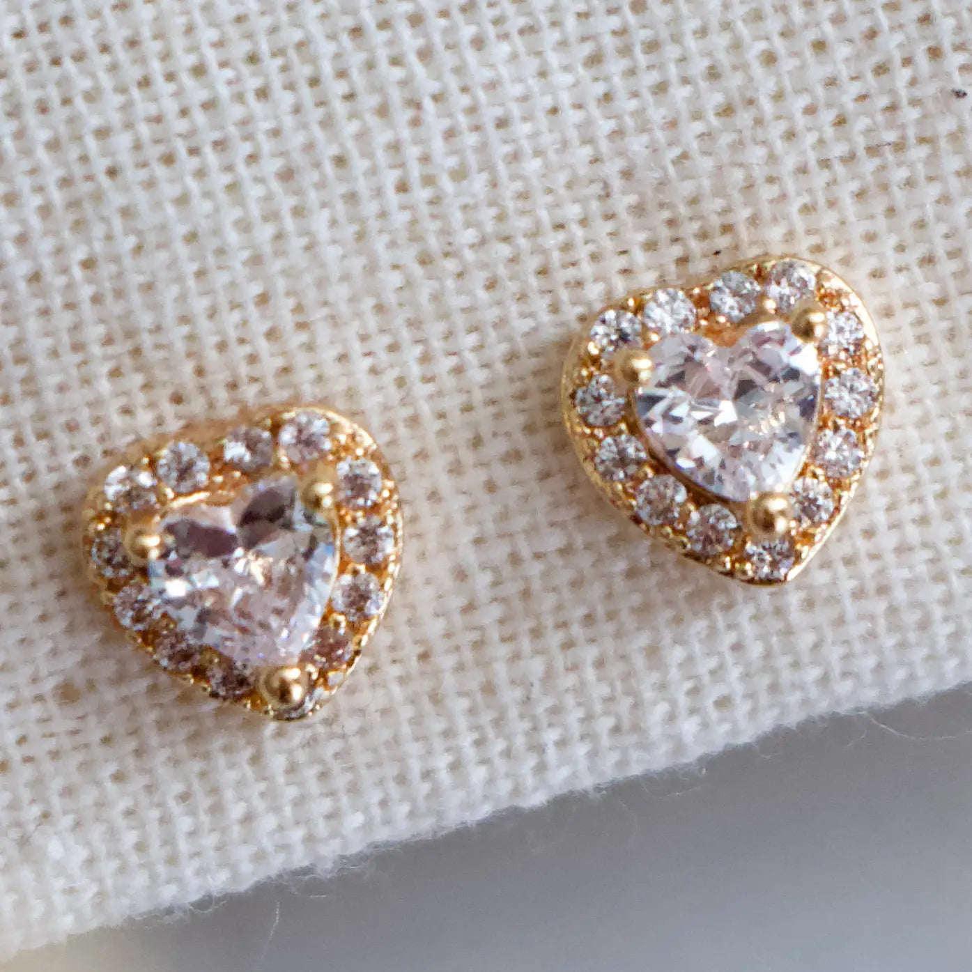 Zircon Heart Stud Earrings