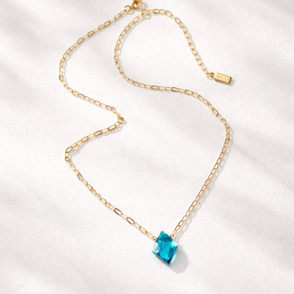 Apatite Pendant Paperclip Necklace